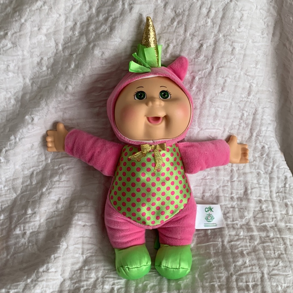 Cabbage patch dolls Unicorn and Rihanna Racoon - Picture 2 of 10